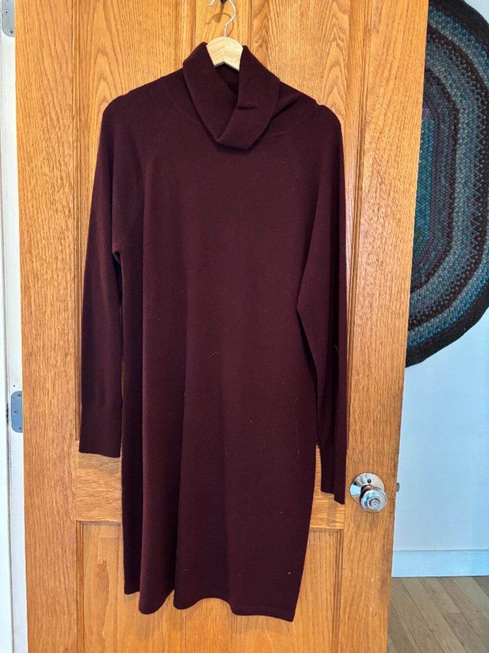 BEAUTIFUL 100% MONGOLIAN CASHMERE BURGUNDY TURTLENECK SWEATER DRESS L QUINCE